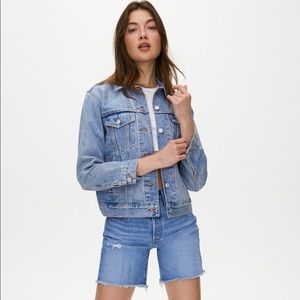 Aritzia Levi’s Ex-Boyfriend Trucker Oversized Denim Jacket, Size S in Real Blue